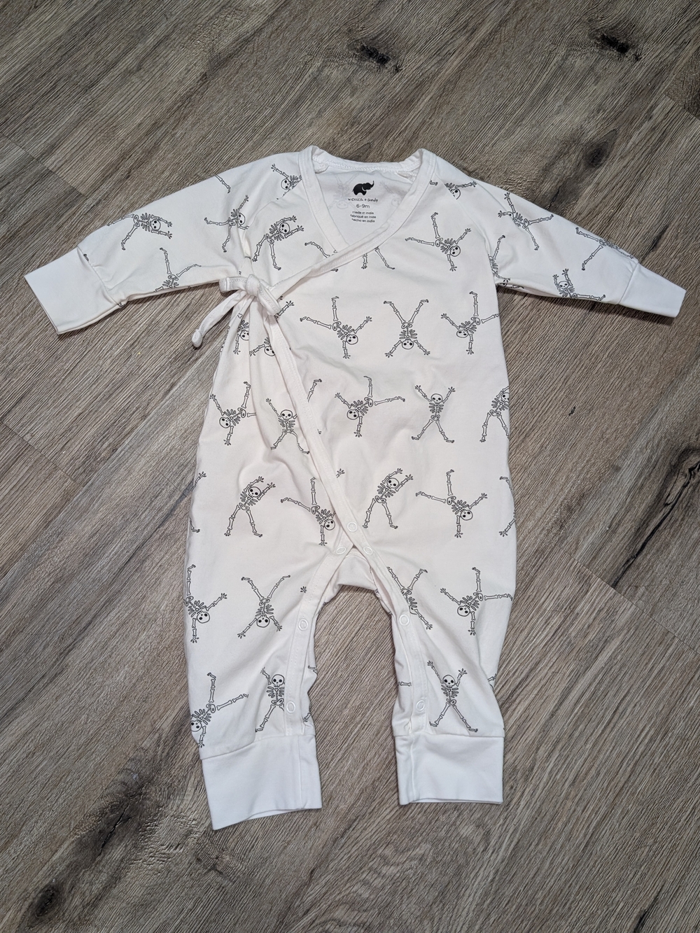 Monica + Andy Organic Cotton White Skeleton Print One-Piece Sleeper PJ Baby 6-9M